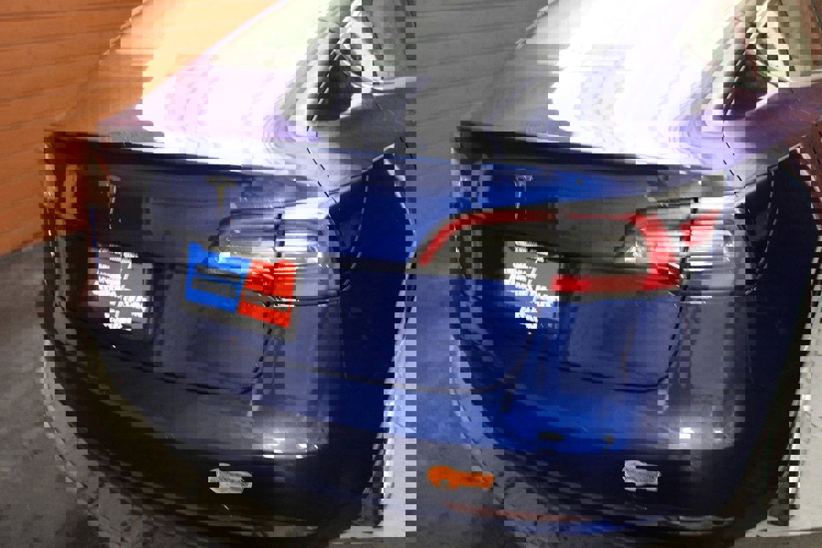 Used 2020 Tesla Model 3 Long Range image 3