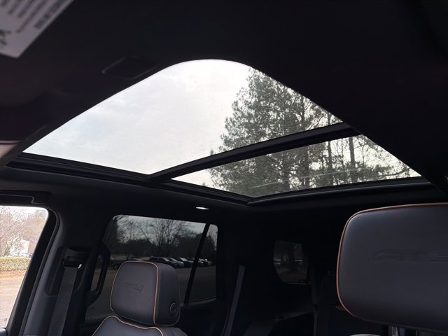 Used 2023 GMC Yukon AT4 w/ AT4 Premium Plus Package image 21