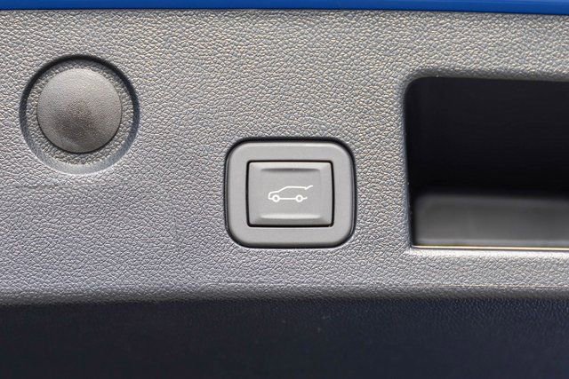 New 2026 GMC Terrain AT4 w/ Convenience Package III image 10