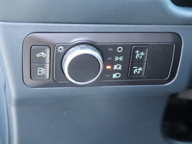 New 2026 Ford Maverick XL FWD image 32