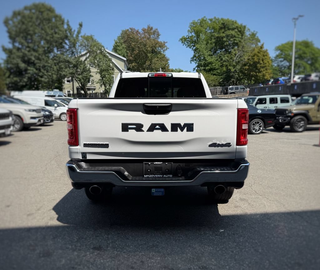 Used 2026 RAM 1500 Big Horn AWD/4WD image 8