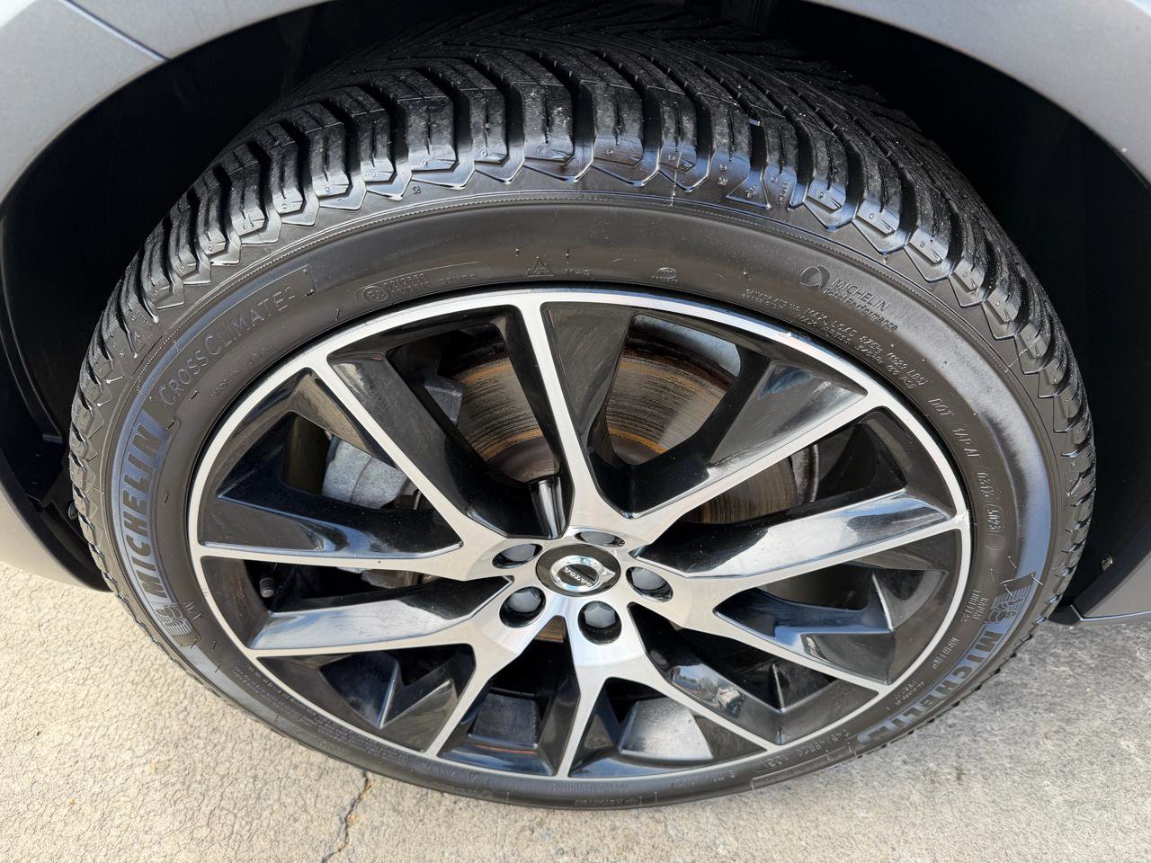 Used 2020 Volvo V90 T6 Cross Country AWD/4WD image 19