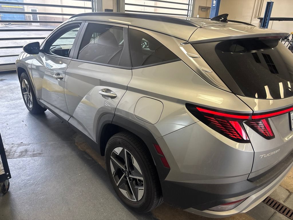 Used 2025 Hyundai Tucson SEL AWD/4WD image 7