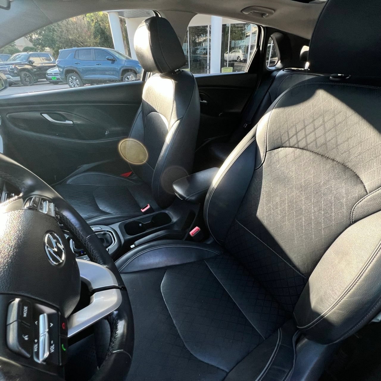 Used 2020 Hyundai Elantra GT w/ Style Package 02 FWD image 21