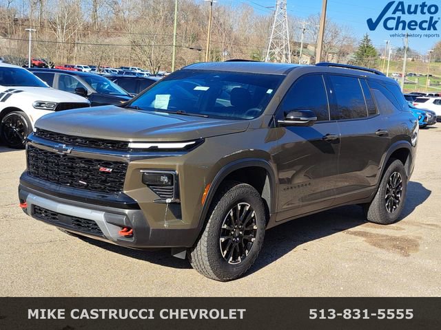 Used 2024 Chevrolet Traverse Z71 w/ LPO, Floor Liner Package image 1