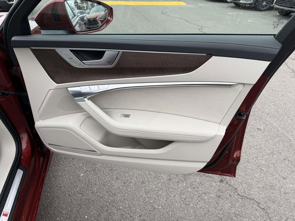 Used 2025 Audi A6 3.0T Prestige image 15