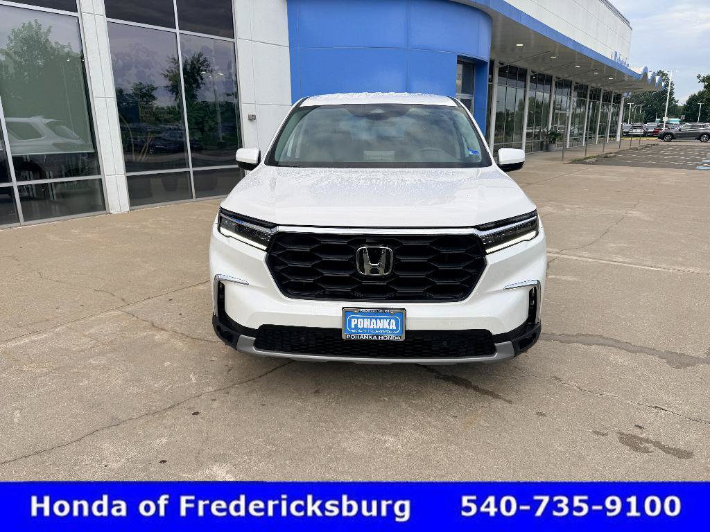 Certified 2025 Honda Pilot EX-L image 9