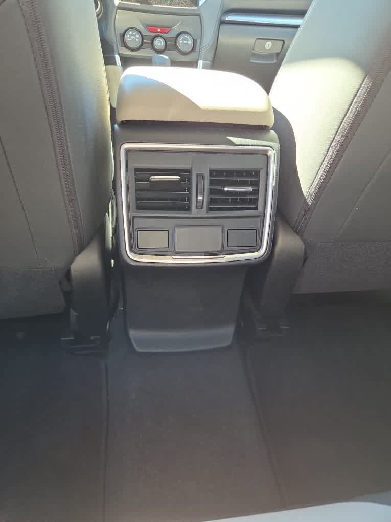 Used 2024 Subaru Forester Premium AWD/4WD image 28