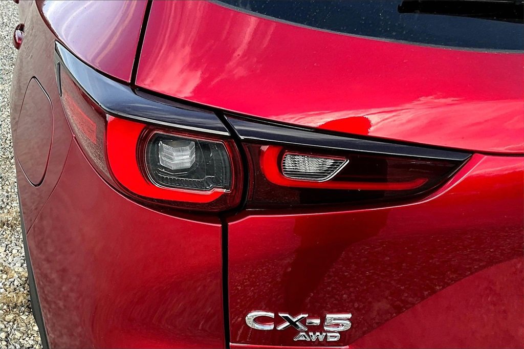 Used 2022 MAZDA CX-5 AWD 2.5 S w/ Preferred Package image 26