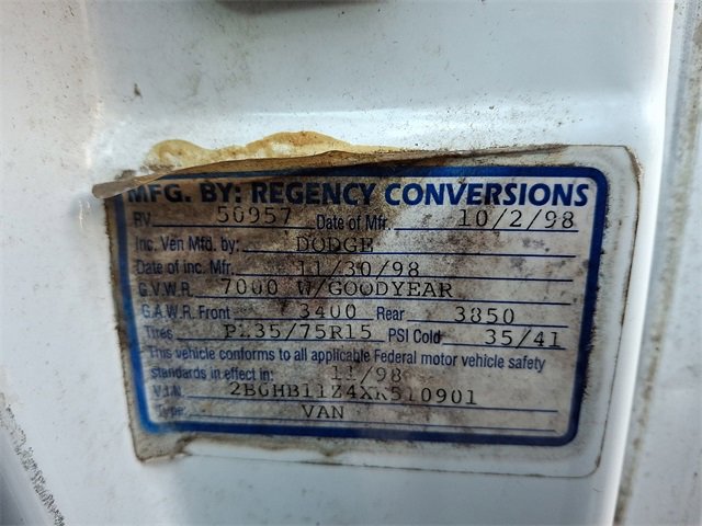 Used 1999 Dodge B1500 Conversion image 30