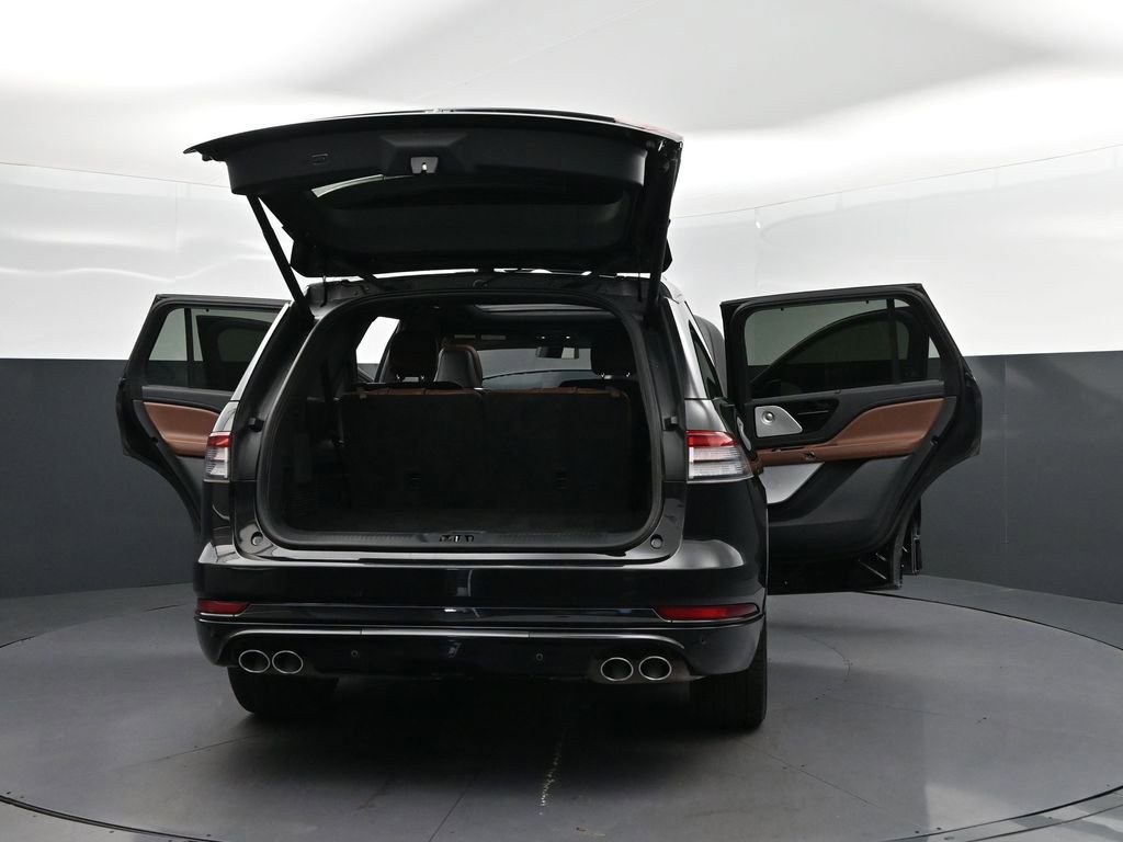 Used 2025 Lincoln Aviator Reserve w/ Equipment Group 201A image 53