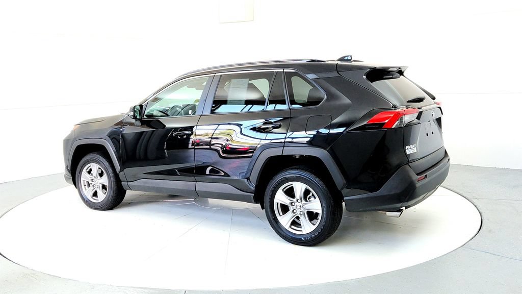 Certified 2025 Toyota RAV4 XLE AWD/4WD image 4