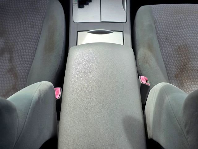 Used 2011 Toyota Camry LE image 21