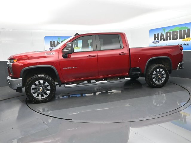 Used 2022 Chevrolet Silverado 2500 LT w/ Convenience Package AWD/4WD image 2