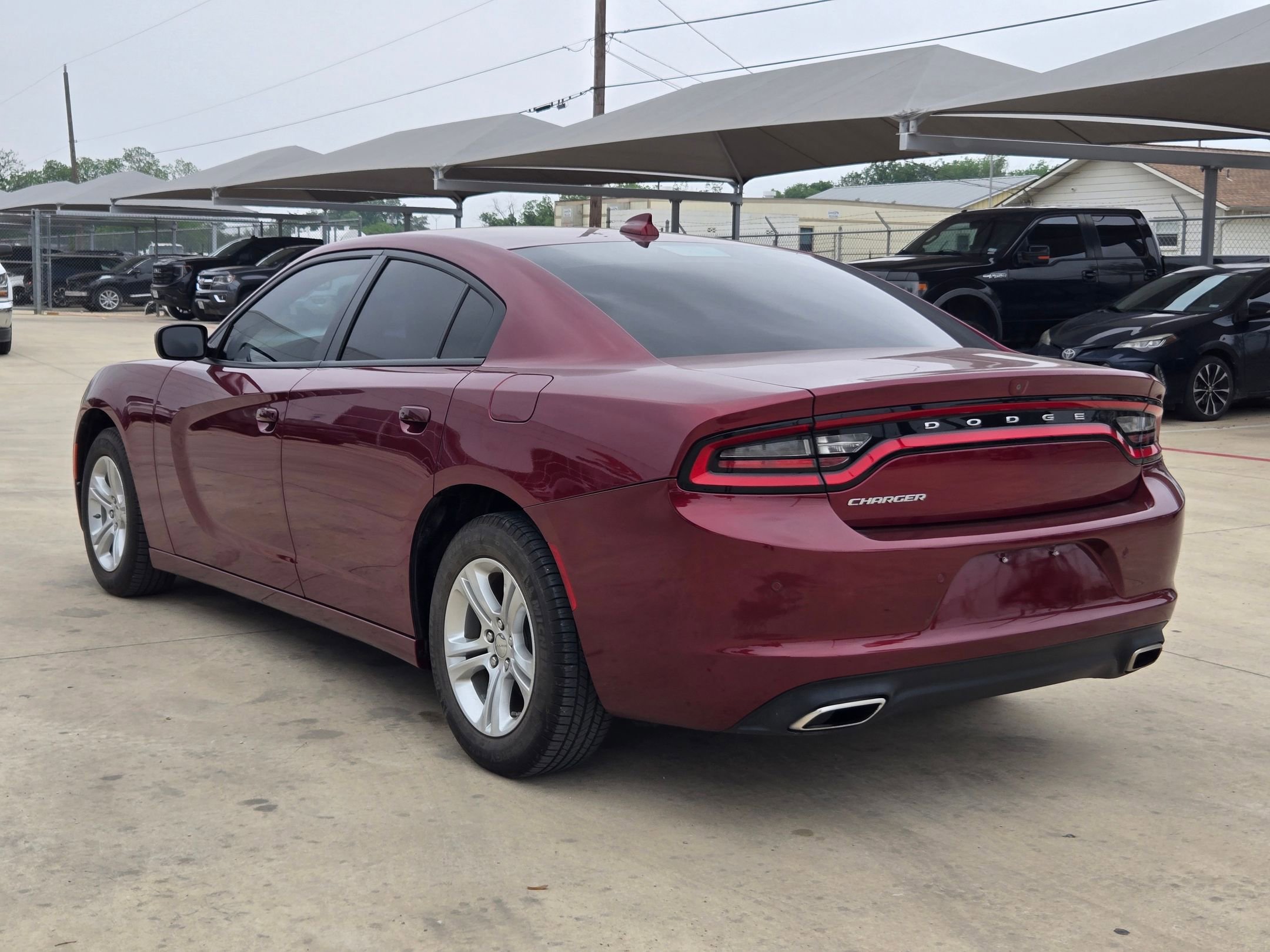 Used 2023 Dodge Charger SXT RWD image 5