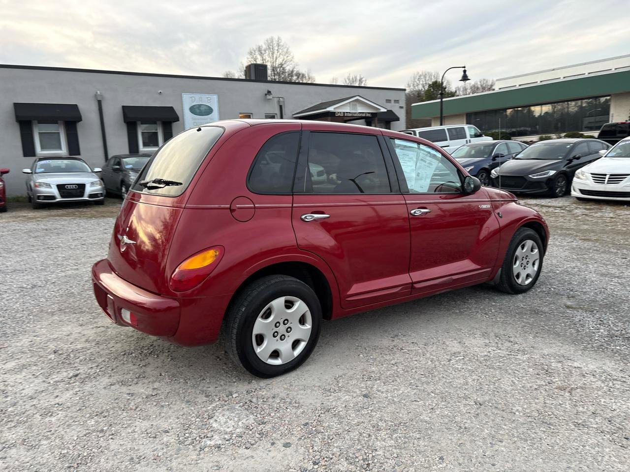 Used 2005 Chrysler PT Cruiser Touring w/ Light Group image 9