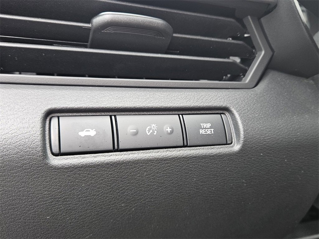 New 2025 Nissan Altima 2.5 SR image 28