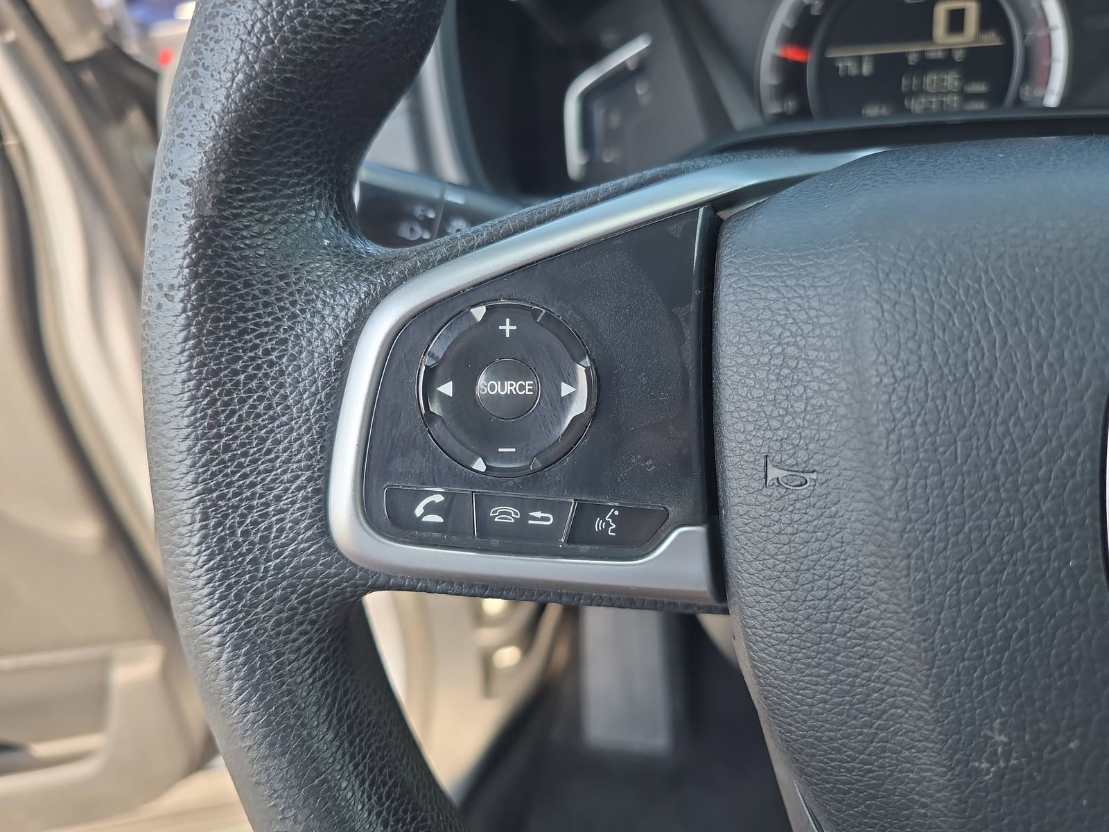 Used 2019 Honda CR-V LX image 20