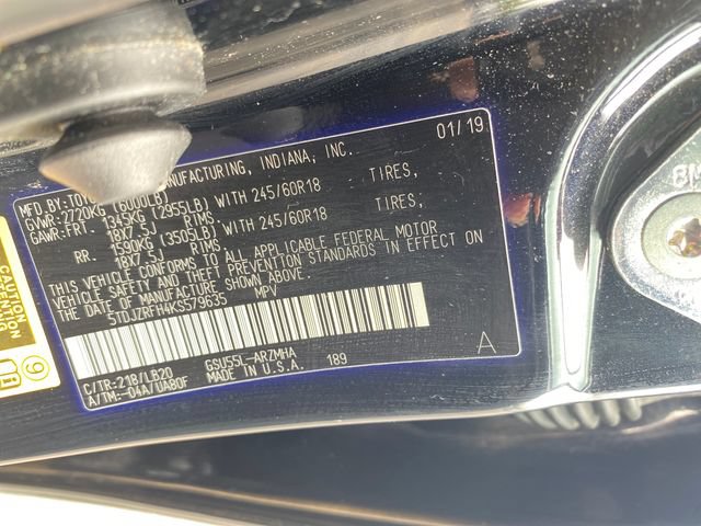 Used 2019 Toyota Highlander XLE AWD/4WD image 25