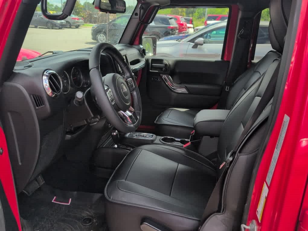 Used 2015 Jeep Wrangler Unlimited Sport w/ Quick Order Package 24S AWD/4WD image 8