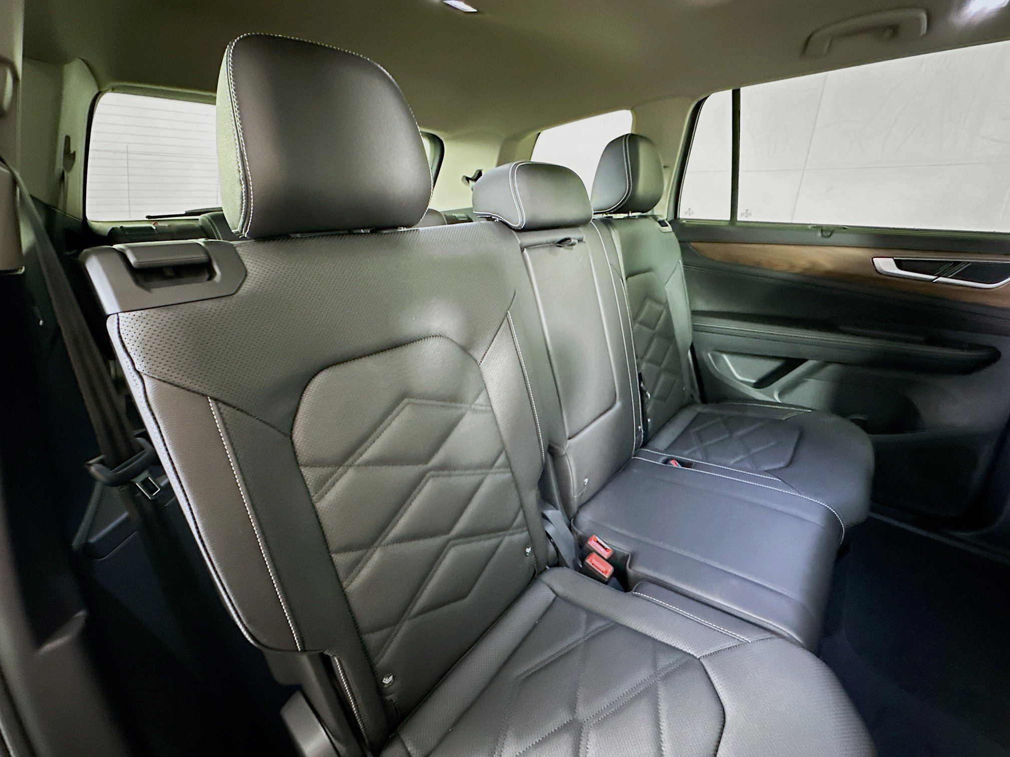 New 2026 Volkswagen Atlas SE AWD/4WD image 4