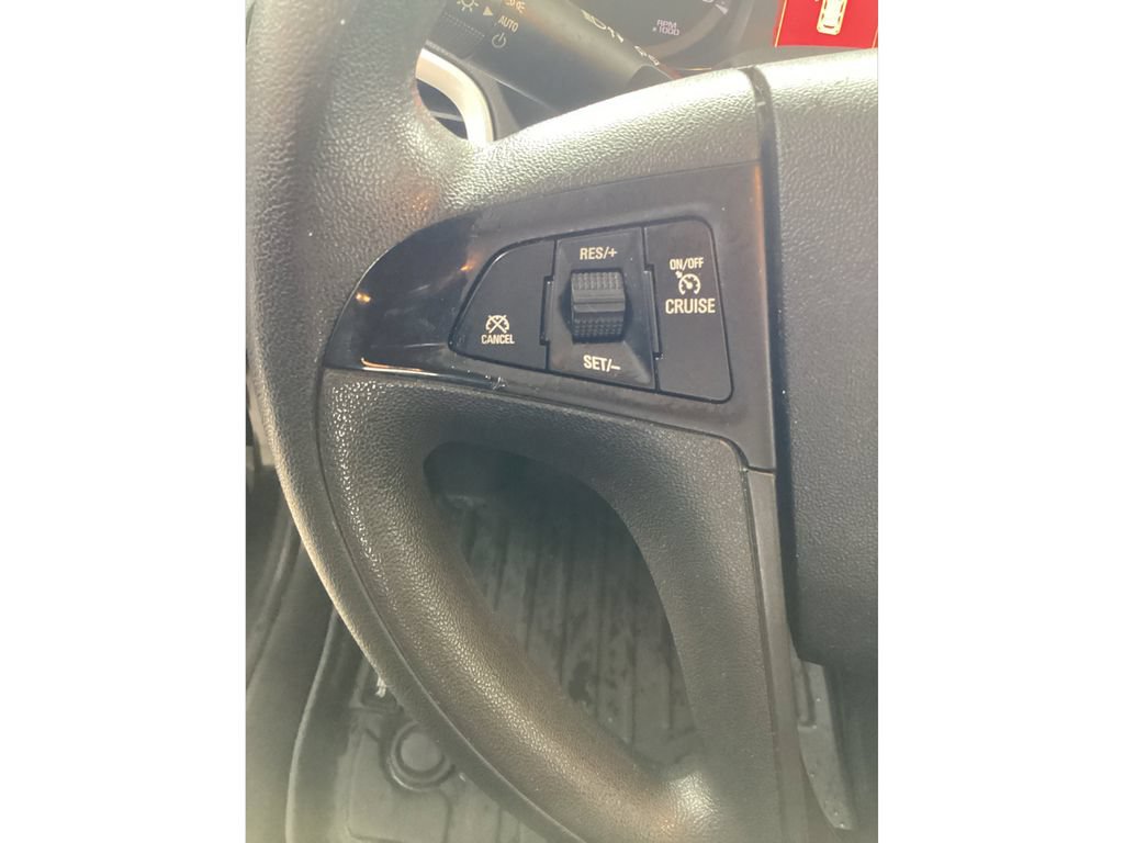 Used 2016 GMC Terrain SLE FWD image 29
