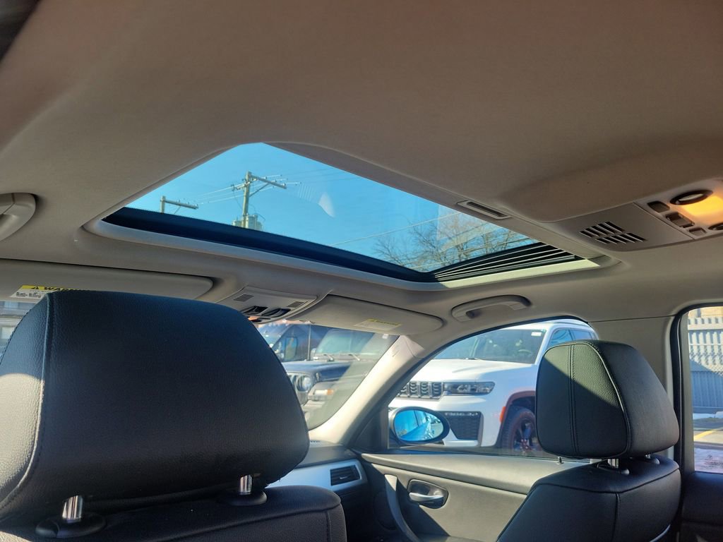 Used 2008 BMW 328i Sedan image 12