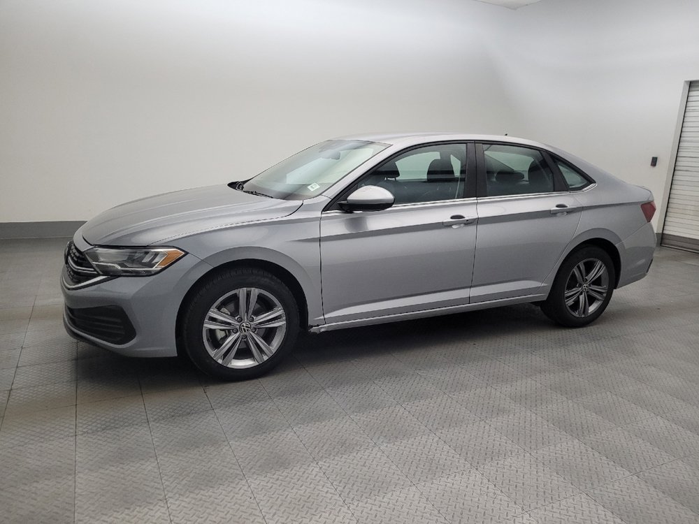 Used 2022 Volkswagen Jetta SE FWD image 2