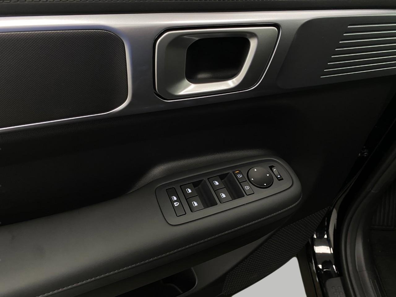 New 2026 Hyundai Santa Fe SEL image 29