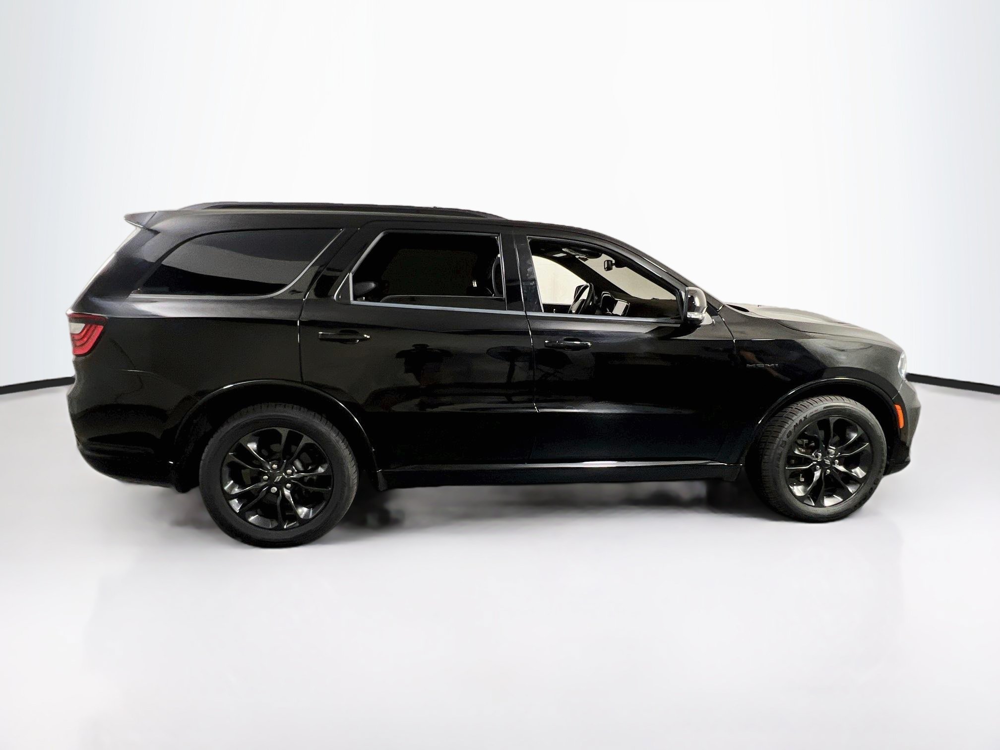 Used 2023 Dodge Durango R/T AWD/4WD image 4