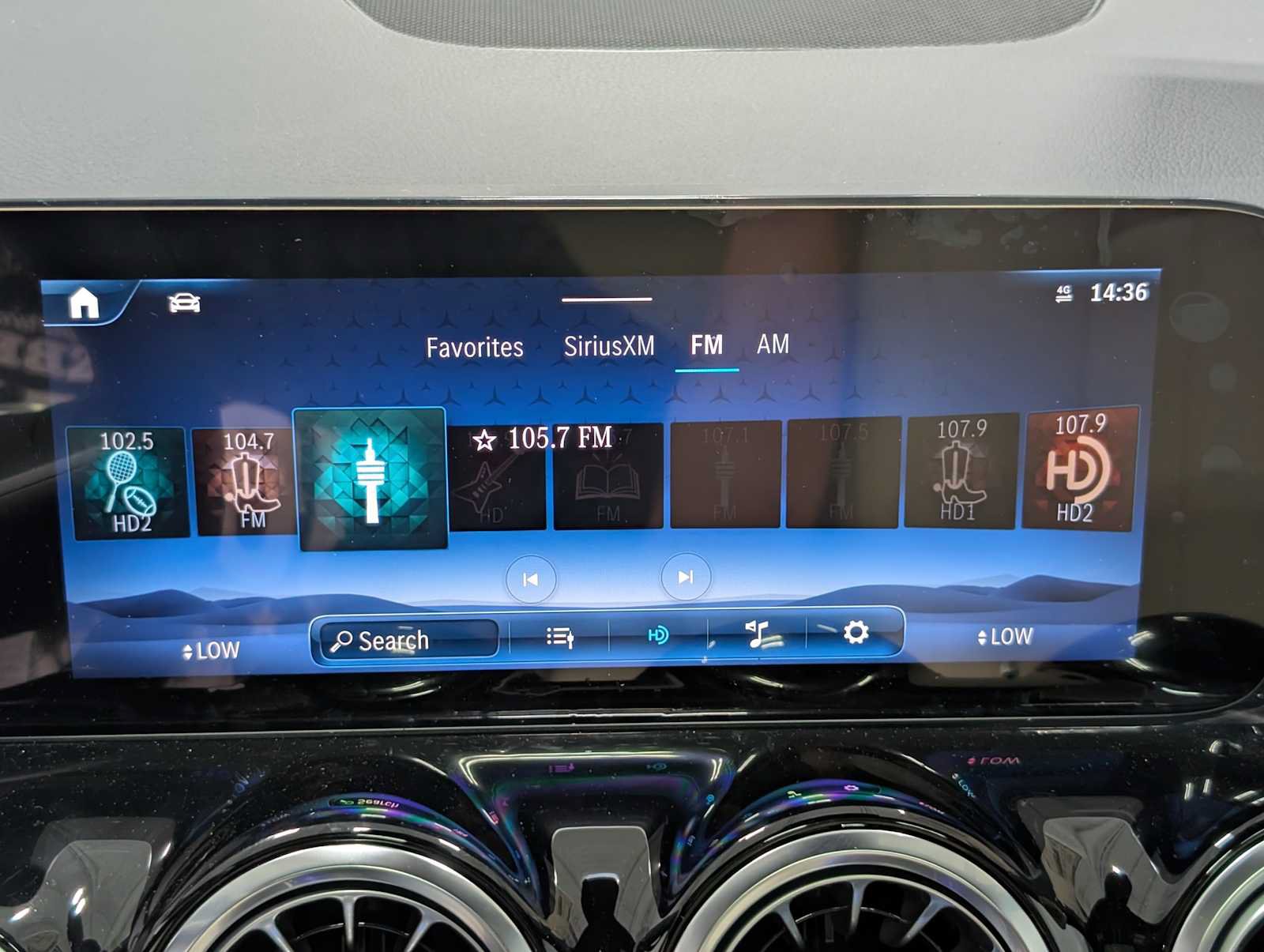 New 2026 Mercedes-Benz GLA 250 4MATIC image 23