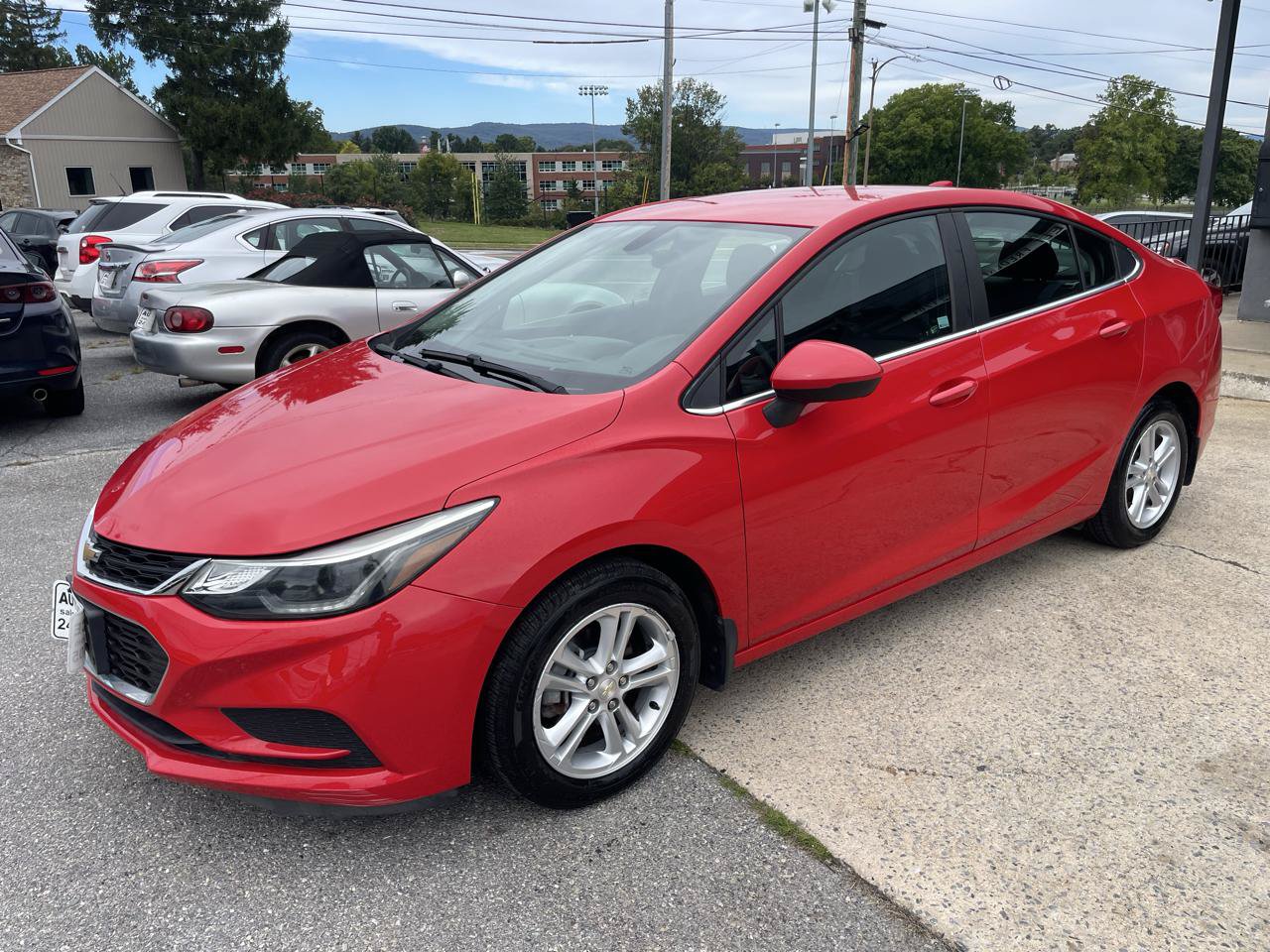 Used 2018 Chevrolet Cruze LT FWD image 5