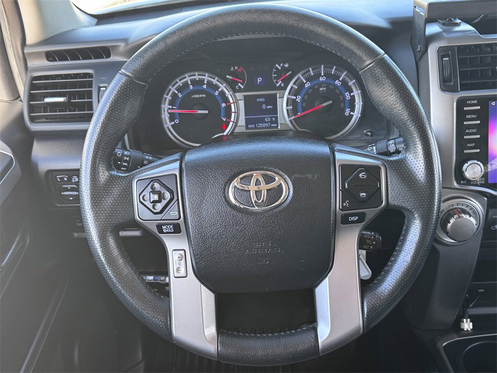Used 2018 Toyota 4Runner SR5 Premium image 12
