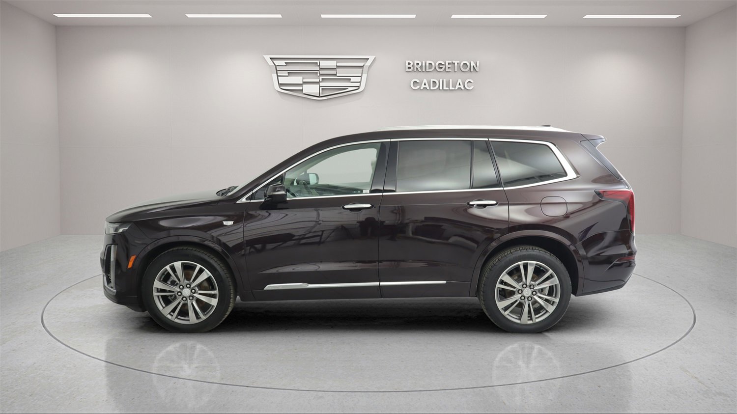 Used 2021 Cadillac XT6 Premium Luxury image 4