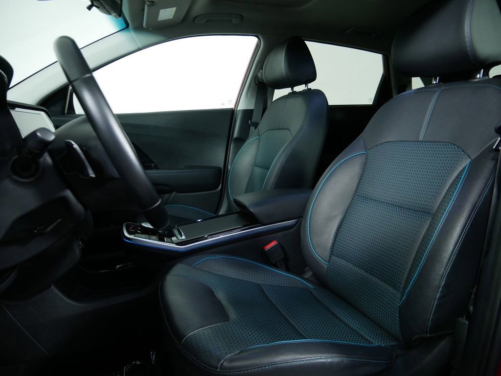 Certified 2022 Kia Niro EX Premium FWD image 17