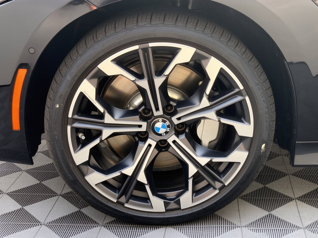 New 2026 BMW 330i xDrive Sedan w/ Premium Package AWD/4WD image 13