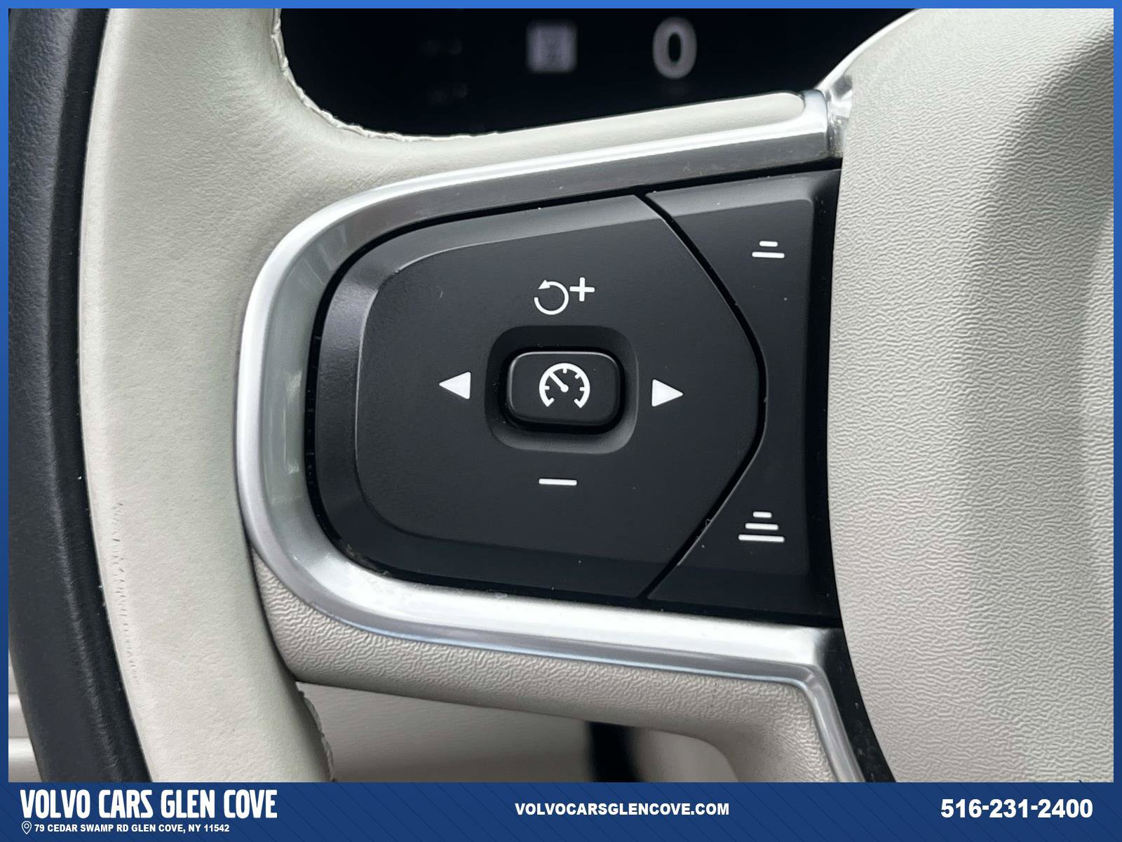 Used 2022 Volvo XC60 B5 Momentum w/ Climate Package AWD/4WD image 21