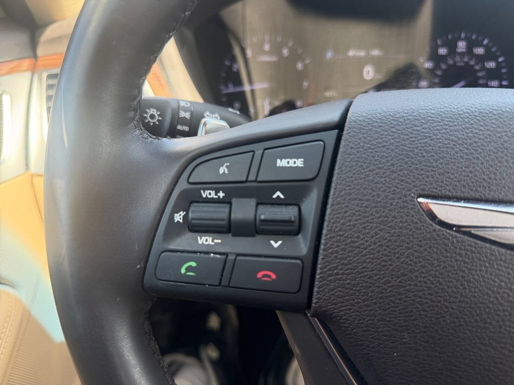 Used 2020 Genesis G80 3.8 RWD image 22