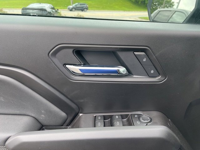 New 2025 GMC Canyon Elevation w/ Convenience Package image 12