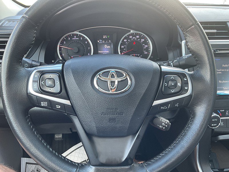 Used 2015 Toyota Camry XSE w/ Advanced Technology Package FWD image 12