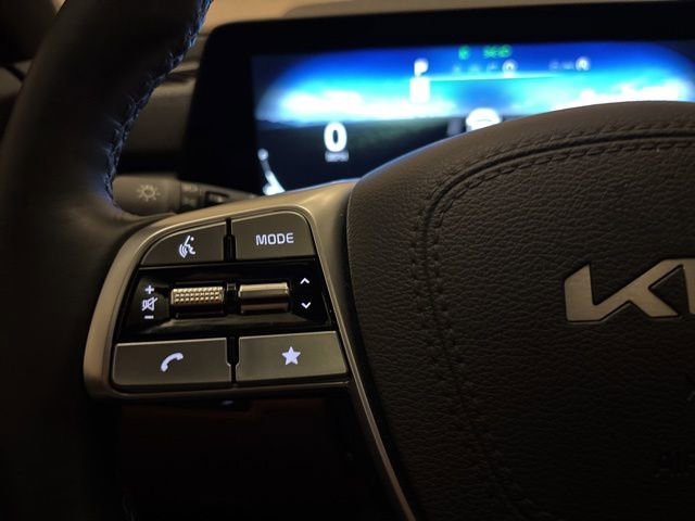 Used 2025 Kia Telluride SX Prestige X-Line image 16