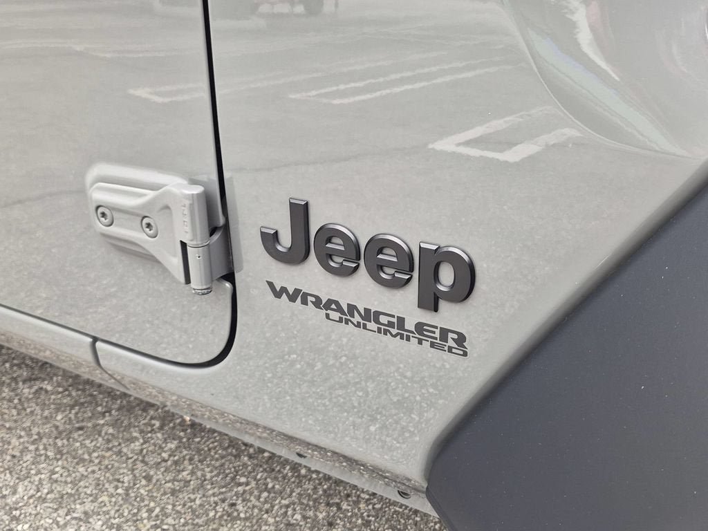 Used 2022 Jeep Wrangler Unlimited Sport AWD/4WD image 33
