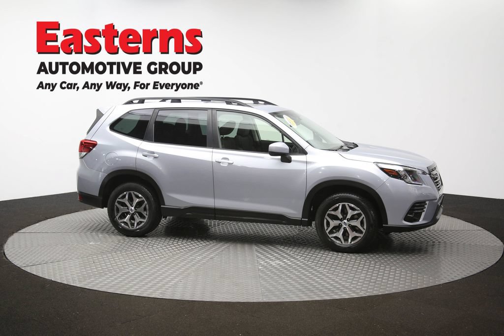 Used 2023 Subaru Forester Premium AWD/4WD image 50