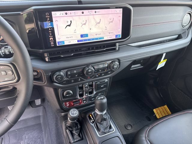 New 2026 Jeep Wrangler Unlimited Rubicon AWD/4WD image 29