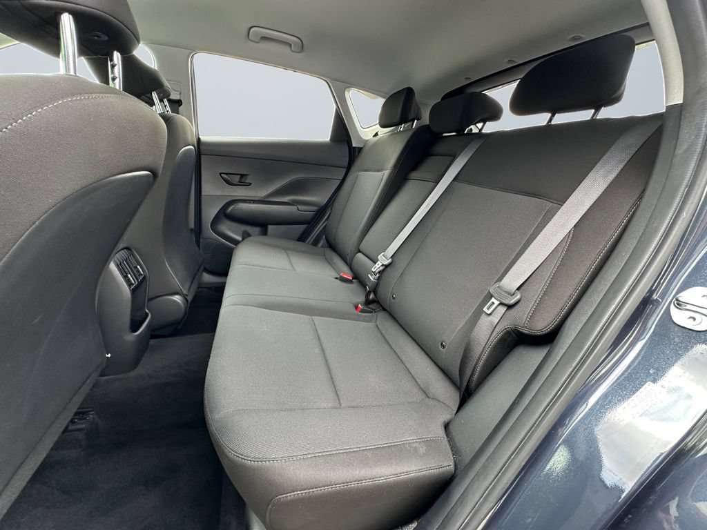 Used 2024 Hyundai Kona SEL AWD/4WD image 13