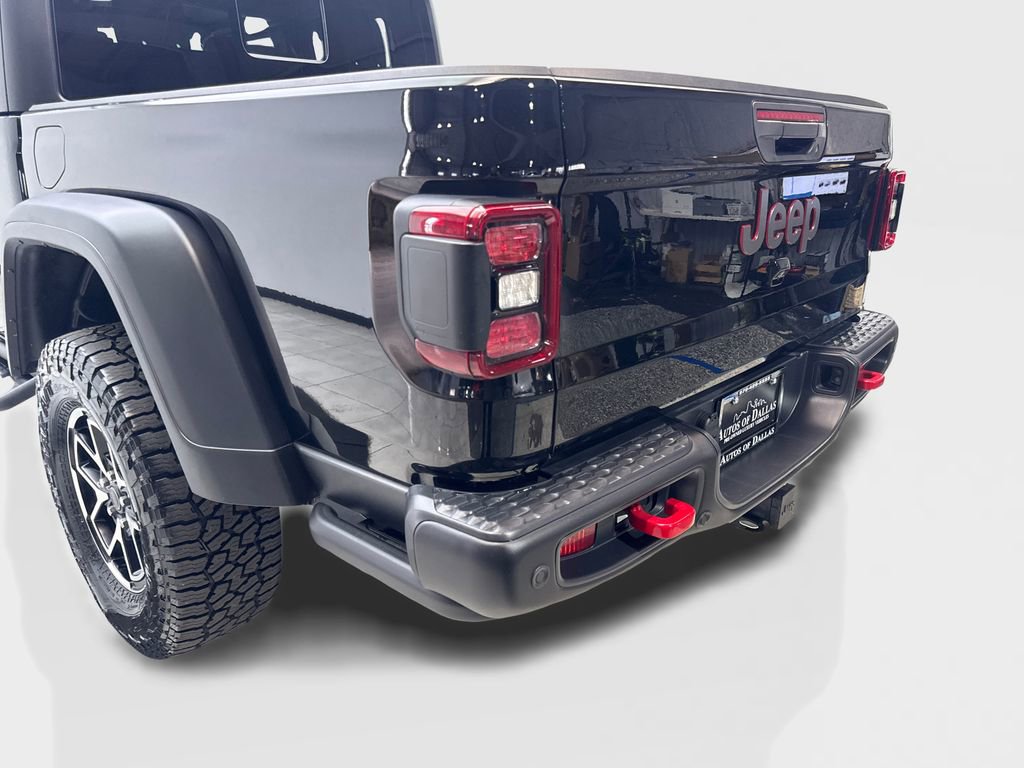 Used 2024 Jeep Gladiator Rubicon w/ Technology Group AWD/4WD image 19