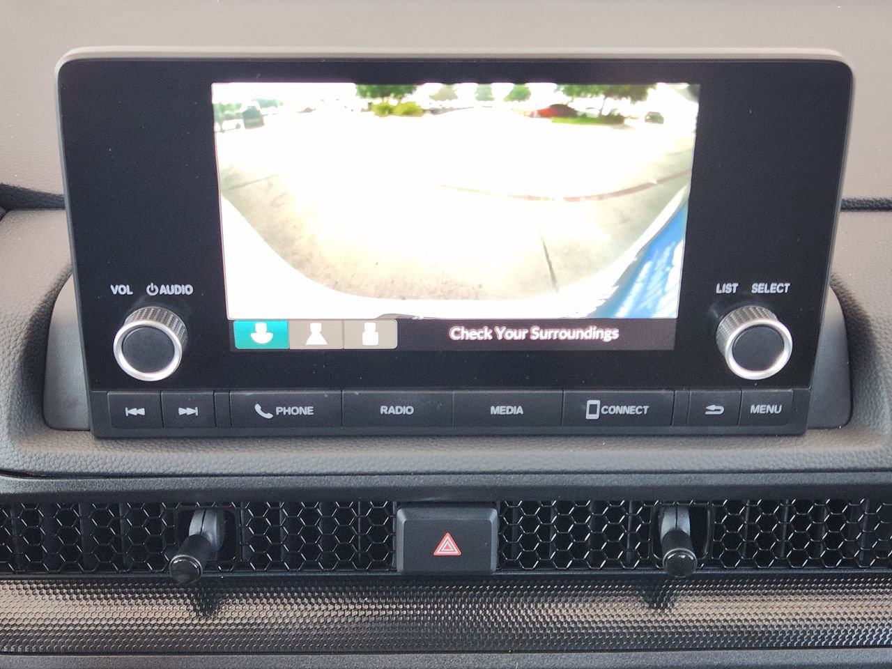 Used 2023 Honda CR-V LX image 17