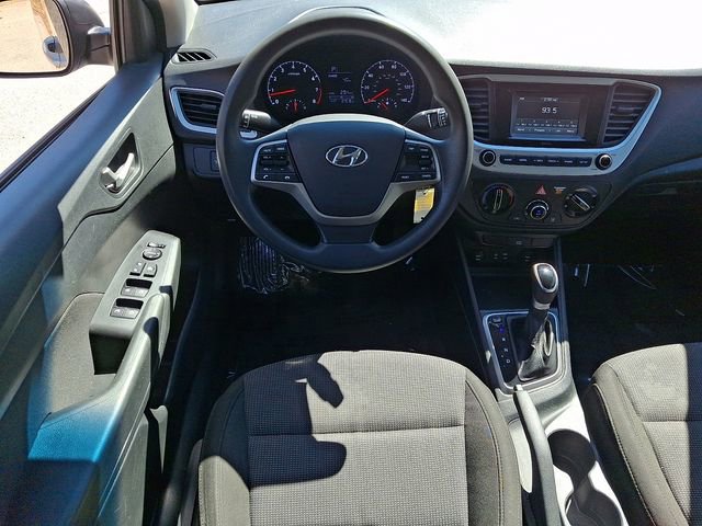 Used 2021 Hyundai Accent SE image 13