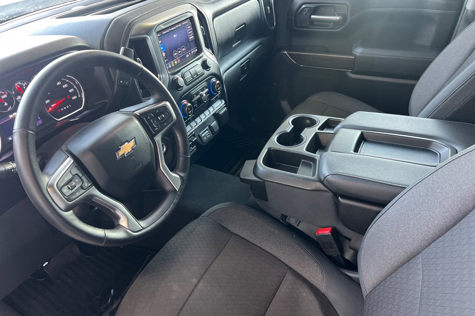 Used 2019 Chevrolet Silverado 1500 LT w/ Texas Edition image 7