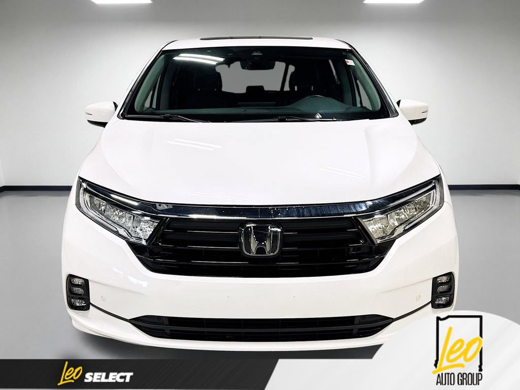 Used 2024 Honda Odyssey Elite image 2